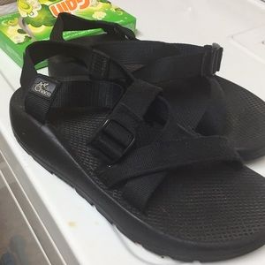 Chaco Vibram Men's Black Made in USA Sport Sandals